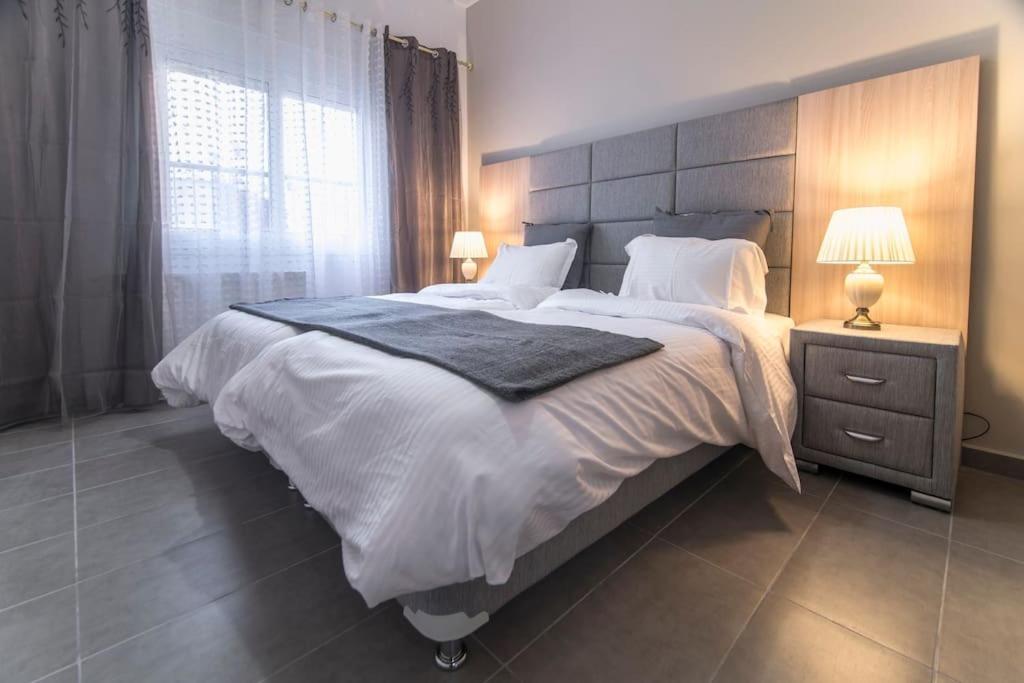 Downtown Petralona Apartment Атина Екстериор снимка